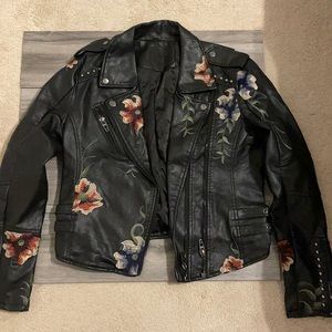 Size medium Blank NYC leather jacket